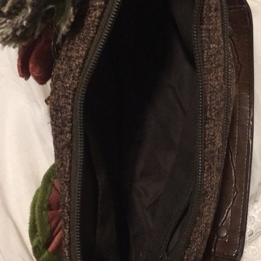 Vintage Style Purse - Picture 6 of 8
